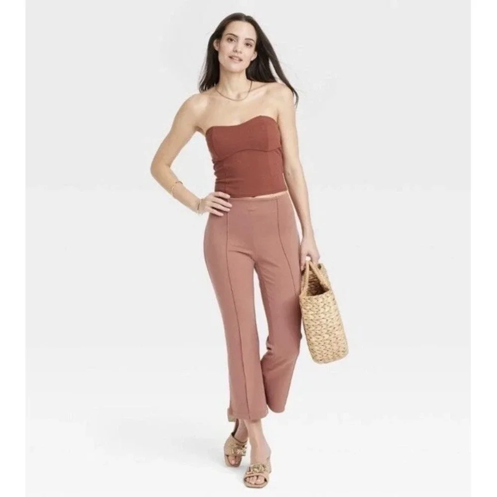 Women's Brown Kick Flare Pants M – A New Day High-Rise Ponte Cropped NWT